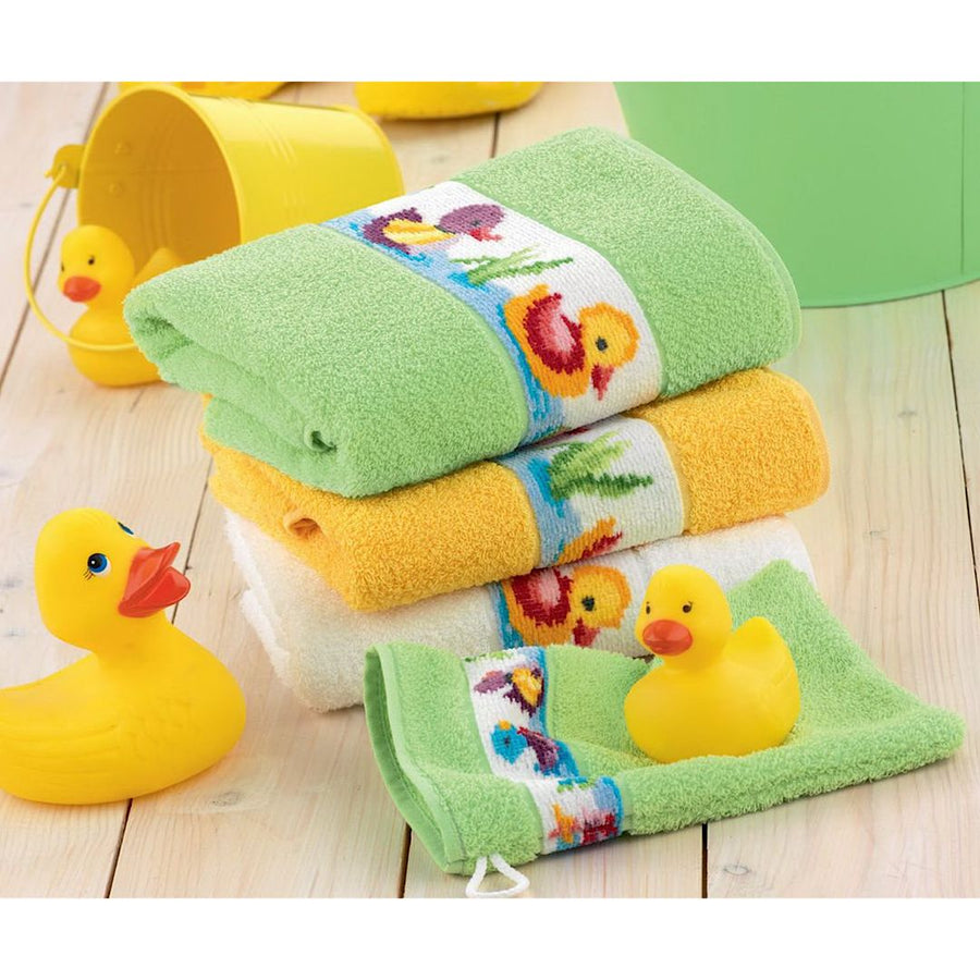 Feiler Bath Towel "Entchen" (Ducklings)