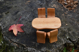 Willi's Holzwerkstatt "Table and 4 Chairs"