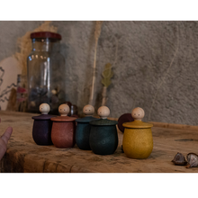 Load image into Gallery viewer, Grapat Green Little Thing
