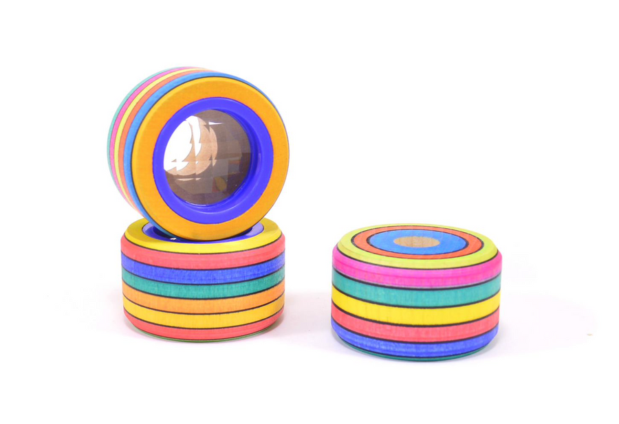 Mader Striped Kaleidoscope Lens