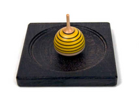 Mader Small Plate for Spinning Tops (Ebonized)