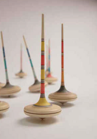Mader Ara Wooden Spinning Top